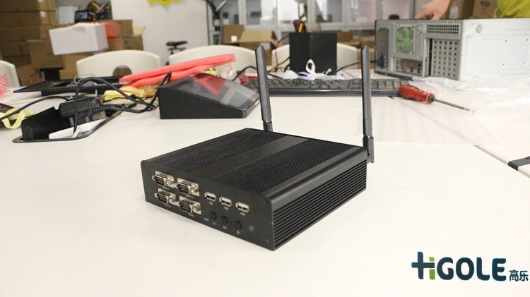 嵌入式工控一體機(jī)